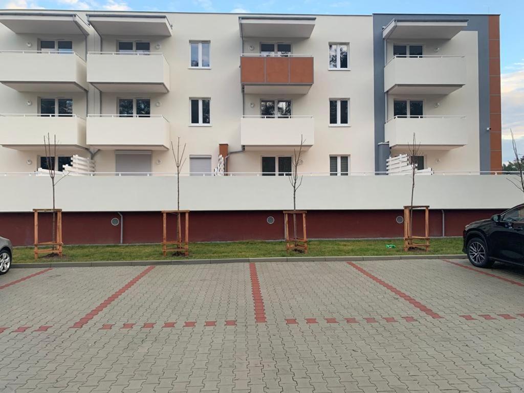 Apartament - Brzeska For You ลูบิน ภายนอก รูปภาพ